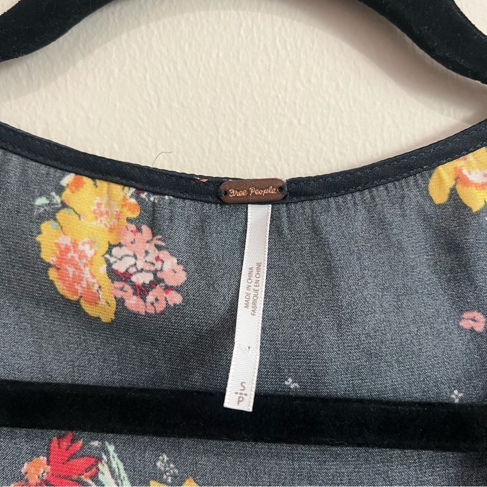 Free People Midnight Navy Silky Mini Dress Floral Long Sleeve Size S - Picture 7 of 11